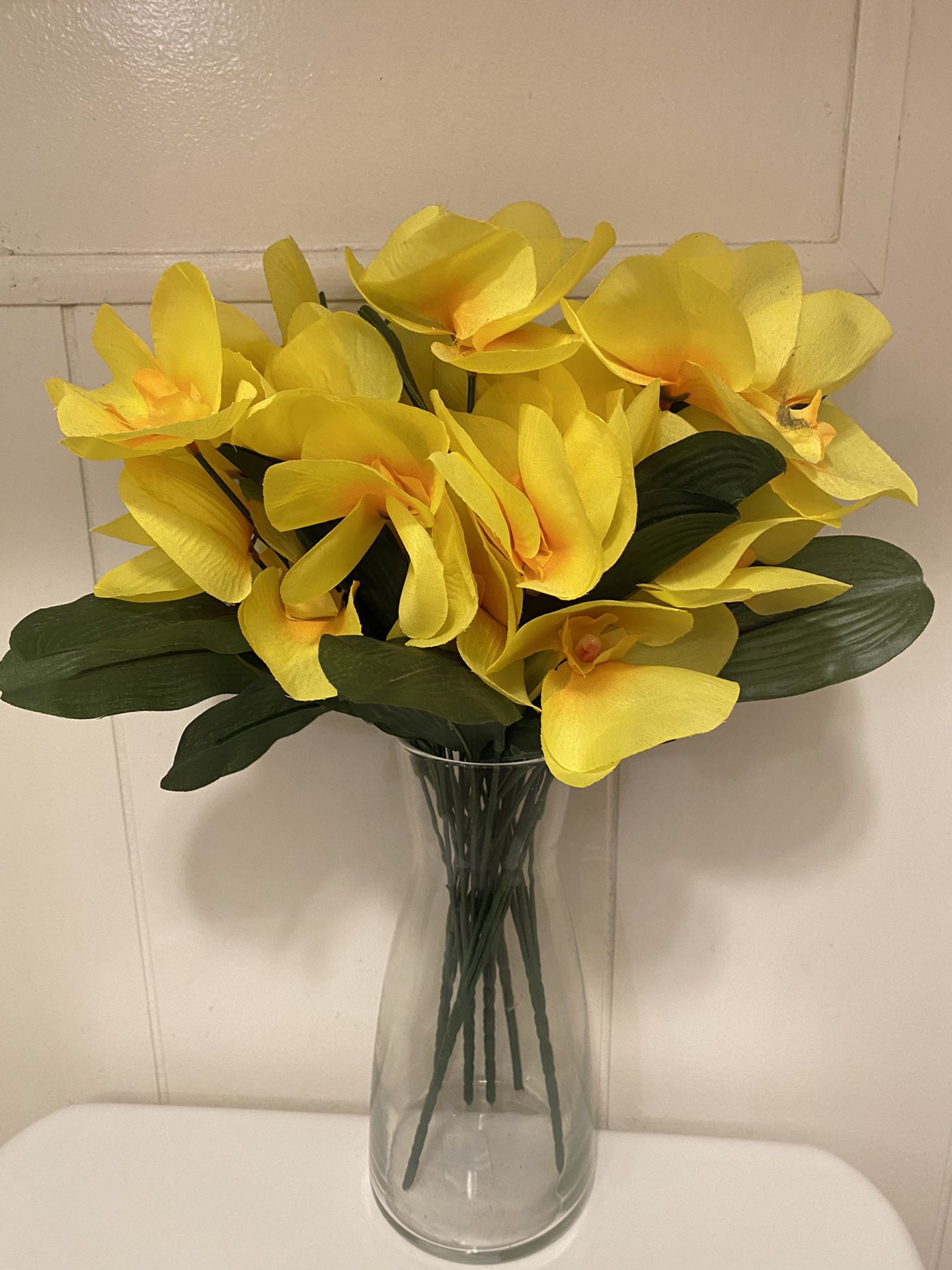 Flower 🌺 Decoration And Vase