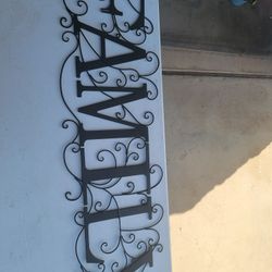 Family Metal Art Decor