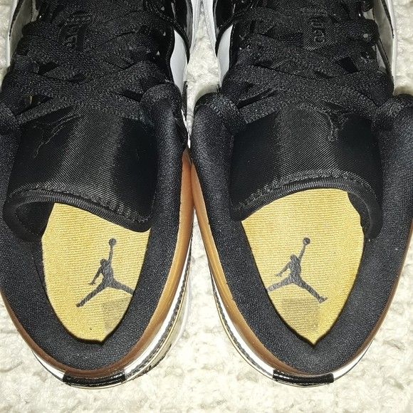 Air Jordan 1 Low 'Gold Toe' Size 11.5