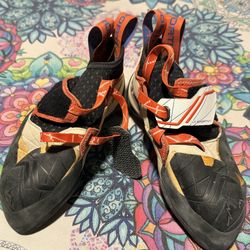La Sportiva Solution Climbing Shoes