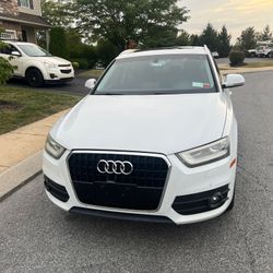 Audi Q 3 2015