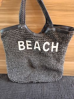 Time and Tru Black Woven Straw Beach Tote Bag