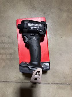 Milwaukee M18 FUEL 18V Lithium-Ion Brushless Cordless 1/4 in. Hex Impact Driver (Tool-Only)