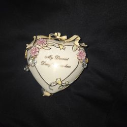 Music Box - Wonderful "Daughter In Law" Gift