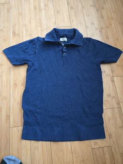 Mens small shirt