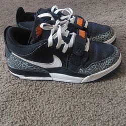 Jordan Black and Sebra For Men Zise 6.5