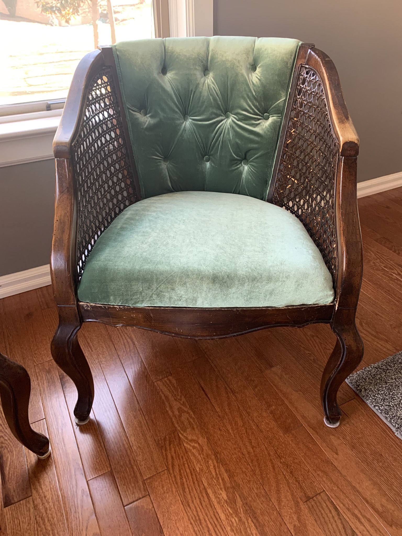 Vintage Barrel Chair Set
