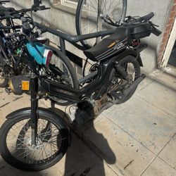 Puch Maxi Nostalgia Edition