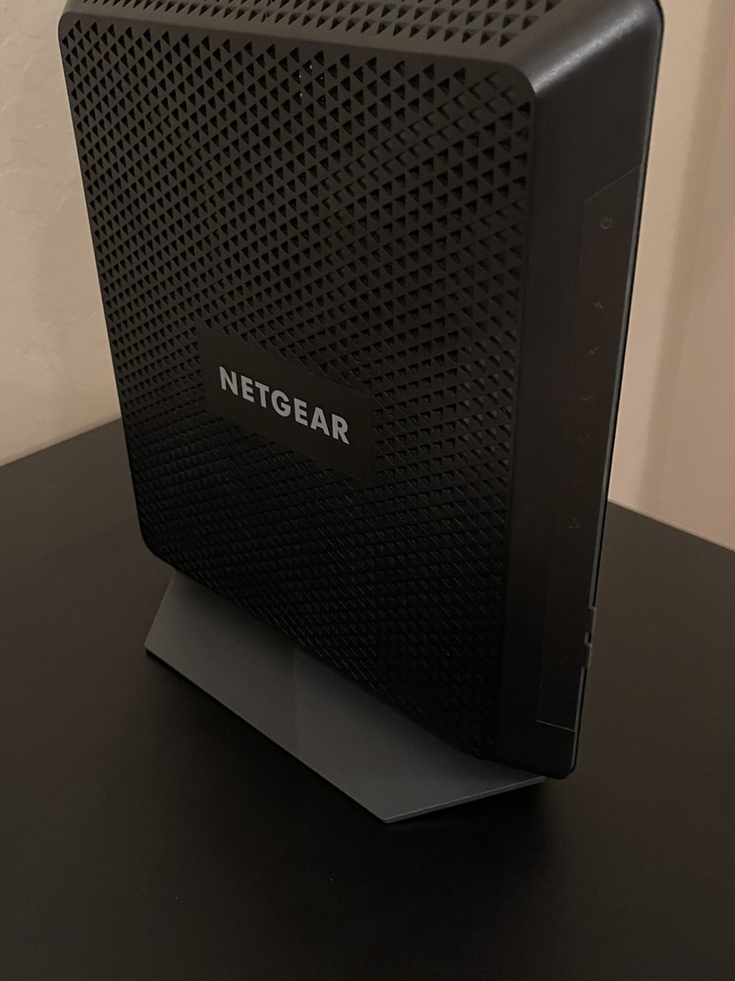 Netgear Dual-Band Modem Router