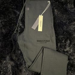 Essentials Set Take For 170