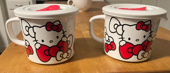 Hello kitty meal mugs x2