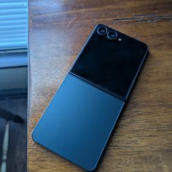 Samsung Galaxy Z Flip 7 Unlocked 512GB