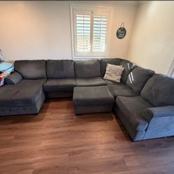 Free Dark Gray Sectional Couch 