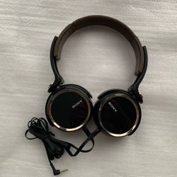 Sony MDR-XB600 Extra Bass 40mm Driver Premium Headphones Black Gold