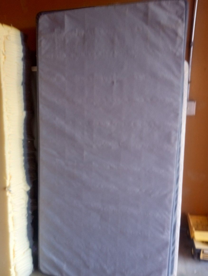 Free Twin Box Spring