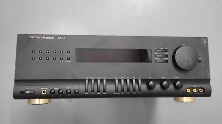 Harman Kardon AVR 25 II AV receiver.