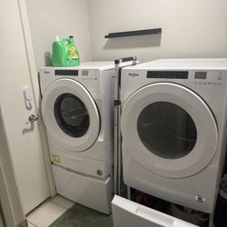 Whirlpool Washer & Dryer (Electric)