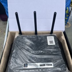 NETGEAR Nighthawk Smart Wi-Fi Router