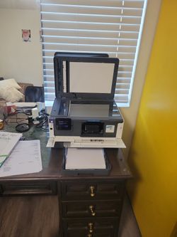 HP Officejet Pro 9129 E Barely Used