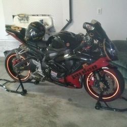 GXSR 750  FOR SALE 