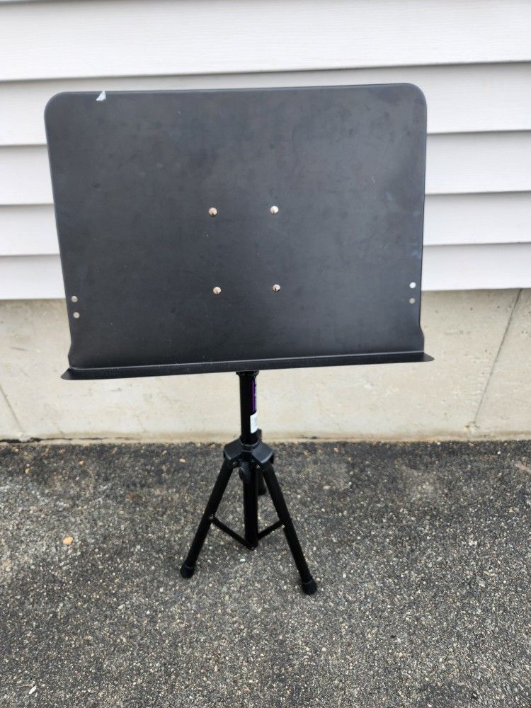 Adjustable Folding Music