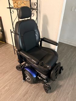 Merits p327 health brand  vision super power chair