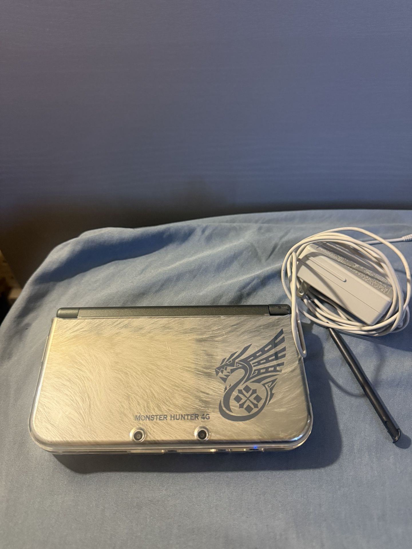 Nintendo 3ds xl MH4