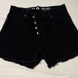 Black Shorts 