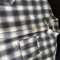 Women’s size small new