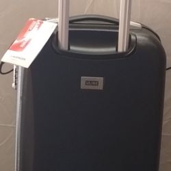 Wenger Rove Carry On Hardside Spinner Luggage