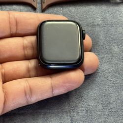 Apple Watch series 9 41mm GPS 87% Battery health