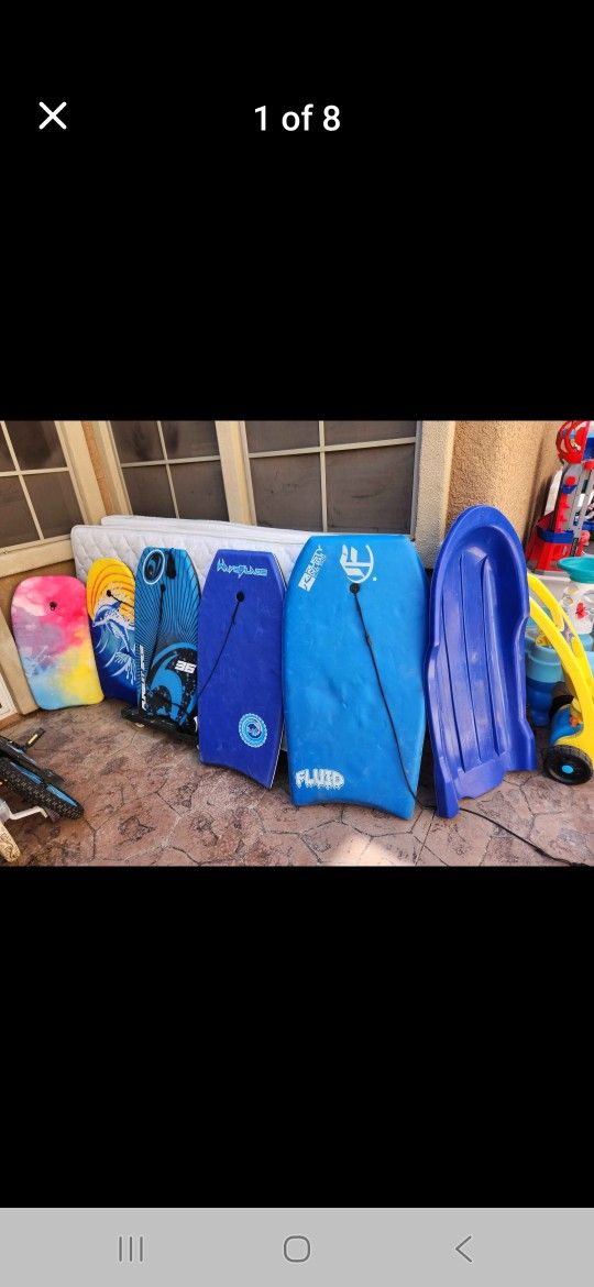 Boogie Boards Just In Time For Summer Yrips To The Beach. 1st 3 Boards 50% Retail. Last 2 Small Boards $10 Ea.