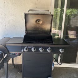 BBQ Grill With Side Burner