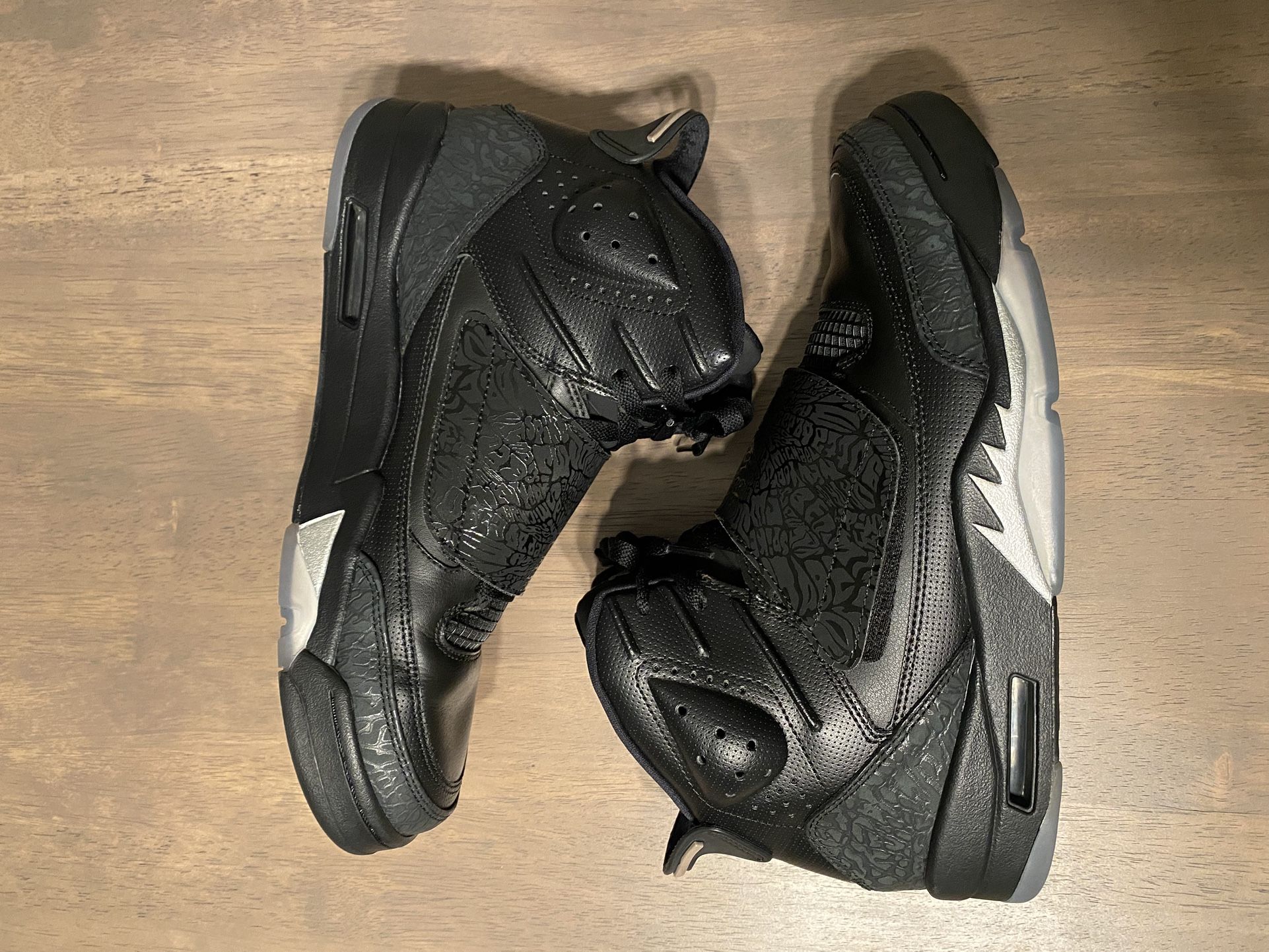 Air Jordon Son Of Mars