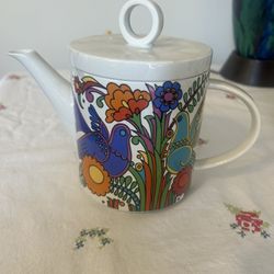 Villeroy & Boch Tea/ Coffee Pot