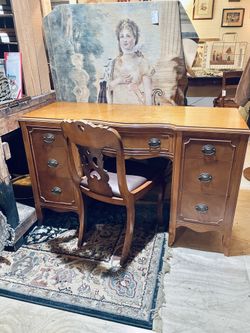 Vintage Thomasville Desk