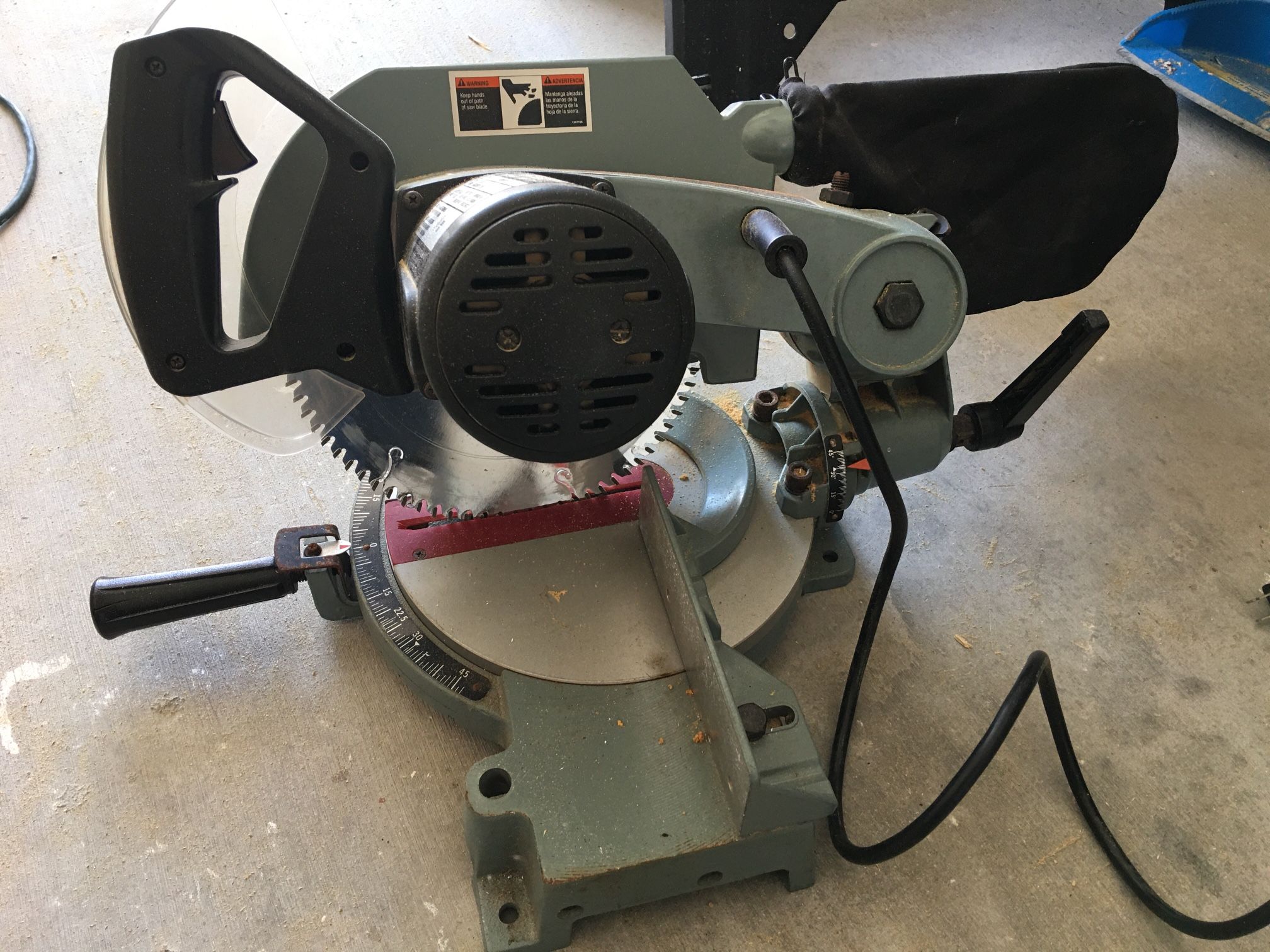 Delta  36-220  10 Inch Compound MITER SAW