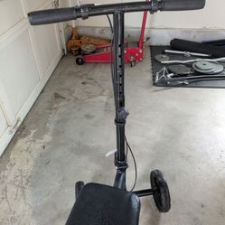 Knee Scooter