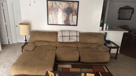 Free Sectional
