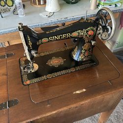 Singer Sewing Machine