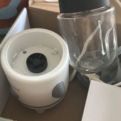 Small Blender & Storage Bags .