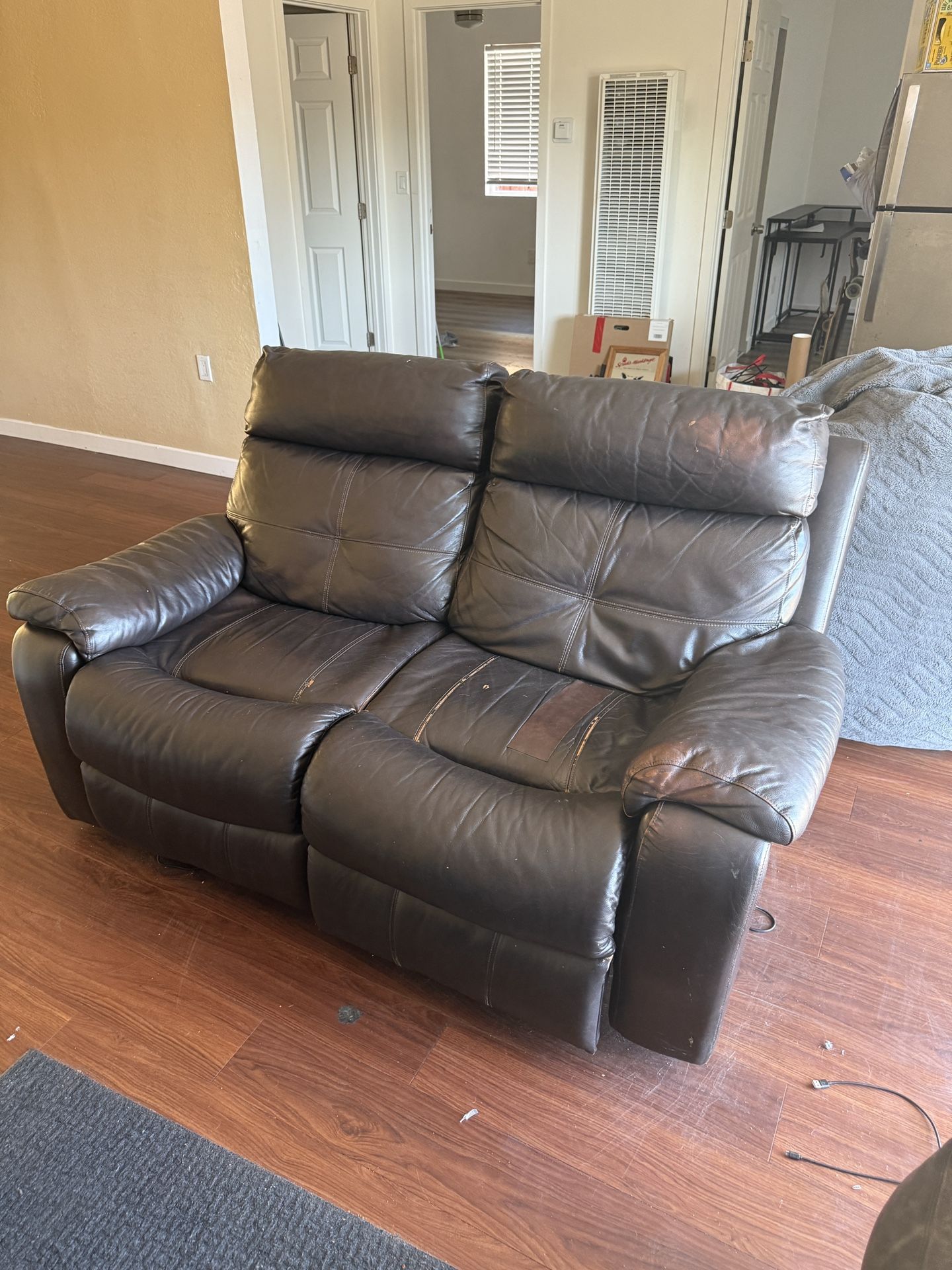 Reclining Couch Chair