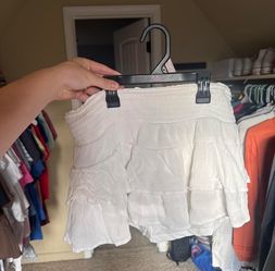 Size Large White Tiered Ruffle Mini Skirt