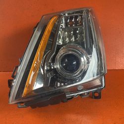 2008 - 2014 CADILLAC CTS LEFT DRIVER SIDE HID XENON HEADLIGHT OEM