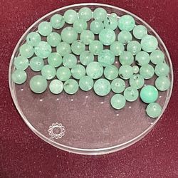 26 Green Aventurine Beads. 296