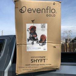 Evenflo Gold Pivot Shyft stroller