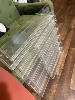 Nail polish shelve