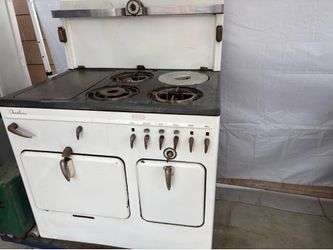 Antique chamber, oven broiler stove