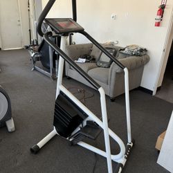Stairmaster 4000 PT stepper, Commercial stepper, cardio machine, gym equipment