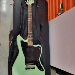 Squier Fender Jazz Guitar 